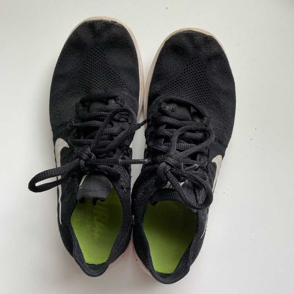 NIKE free rn flyknit shoes